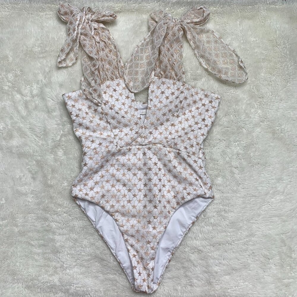 Soah Women's Sienna Printed Lace One Piece Swimsuit Size Small